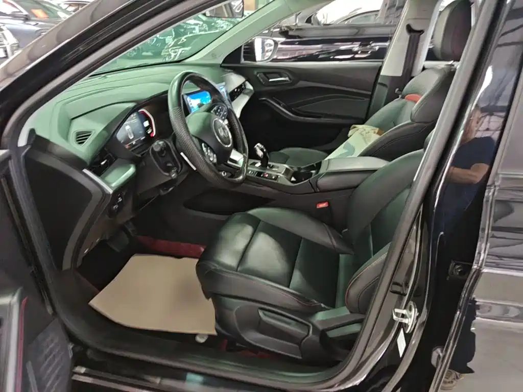 MG MG5 — миниатюра 15