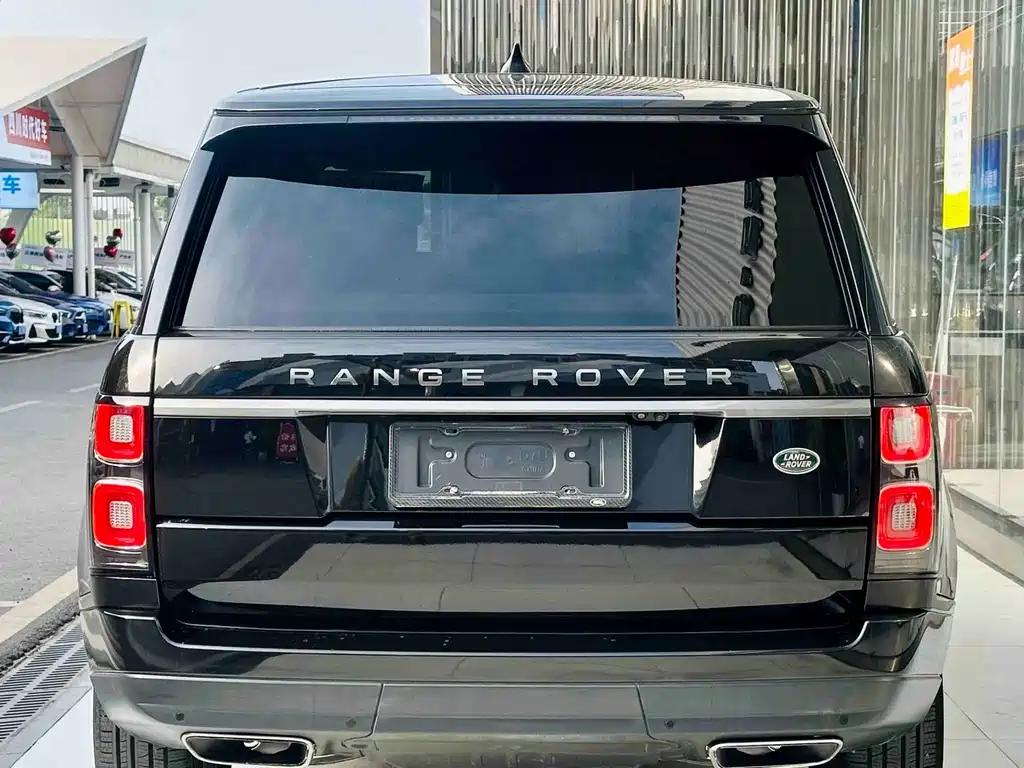 Land Rover Range Rover — миниатюра 3