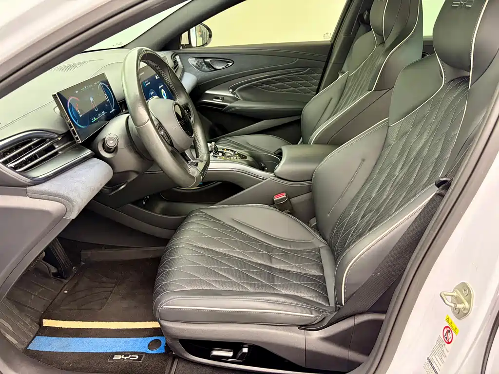 BYD Seal 2023 Champion 550km Luxury