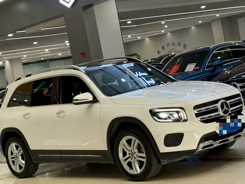 Mercedes-Benz GLB — миниатюра 3