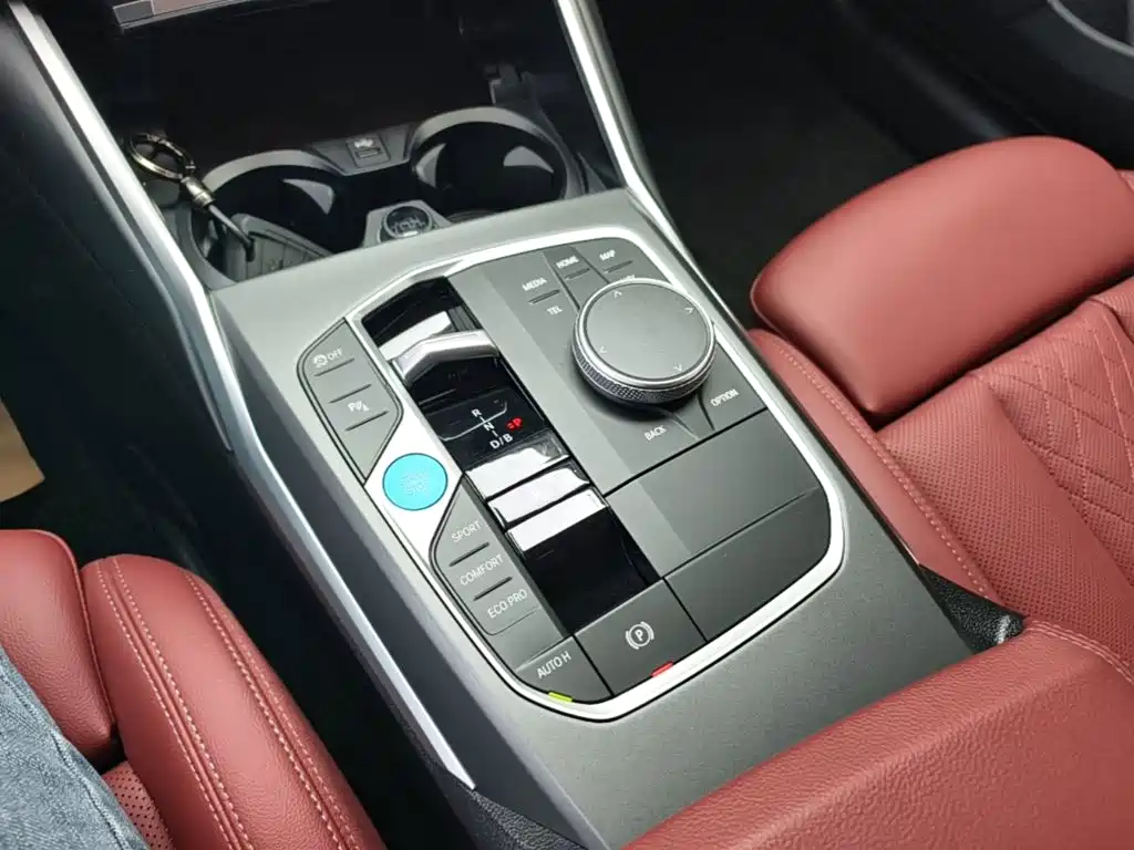 BMW i3 — миниатюра 14