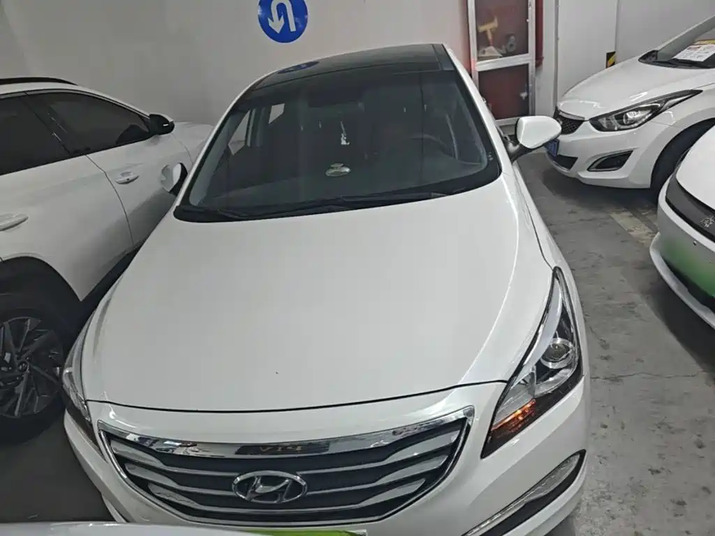 Hyundai Mistra — миниатюра 3