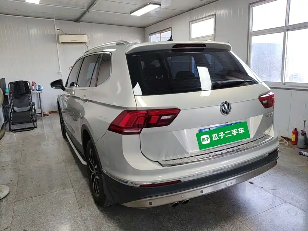 Volkswagen Tiguan L — миниатюра 5