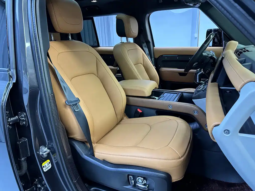 Land Rover Defender — миниатюра 22