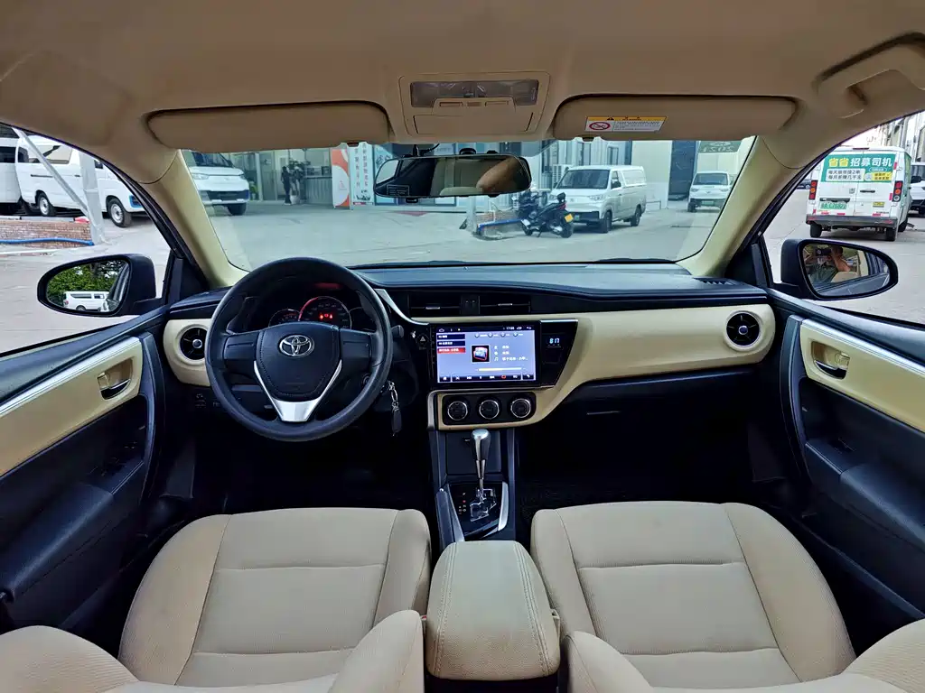 Toyota Corolla — миниатюра 13