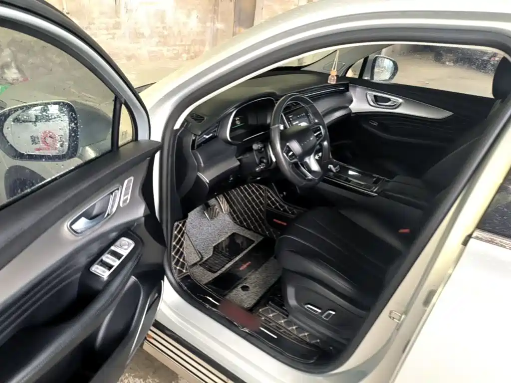 Roewe RX5 MAX — миниатюра 16
