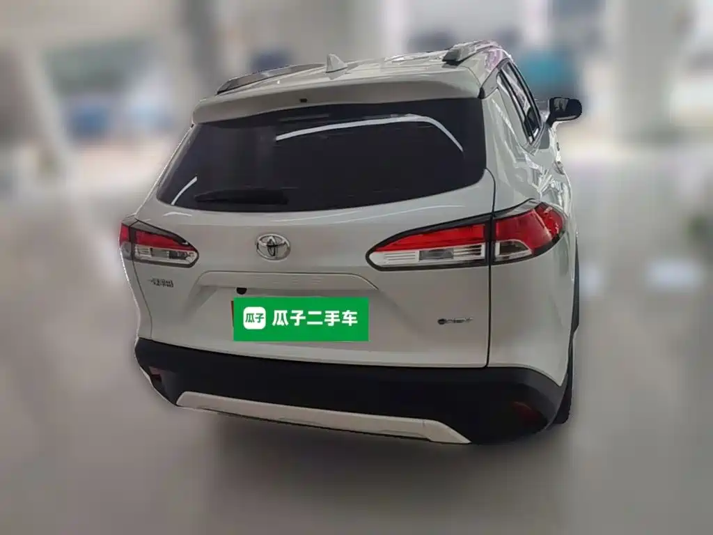 Toyota Corolla Cross — миниатюра 10