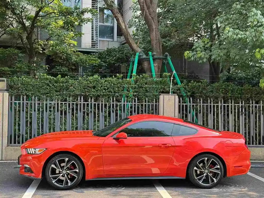 Ford Mustang 2015 2.3T