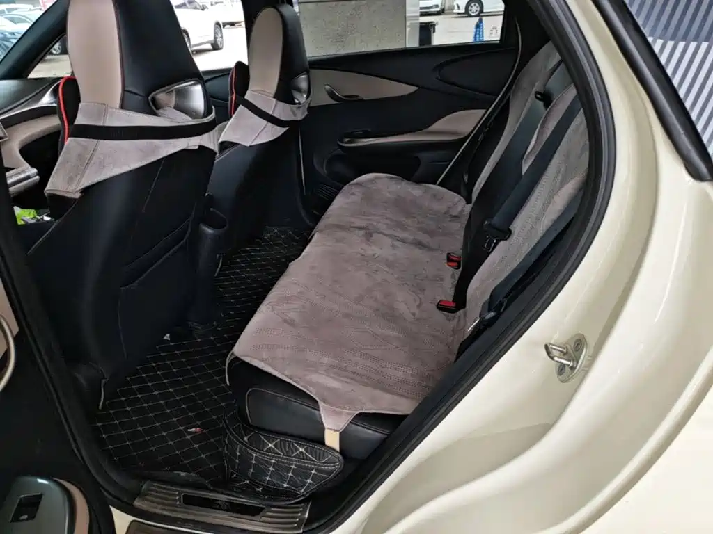 BYD Dolphin — миниатюра 17