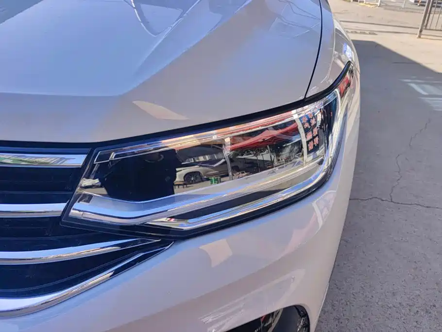 Volkswagen Tiguan L — миниатюра 5