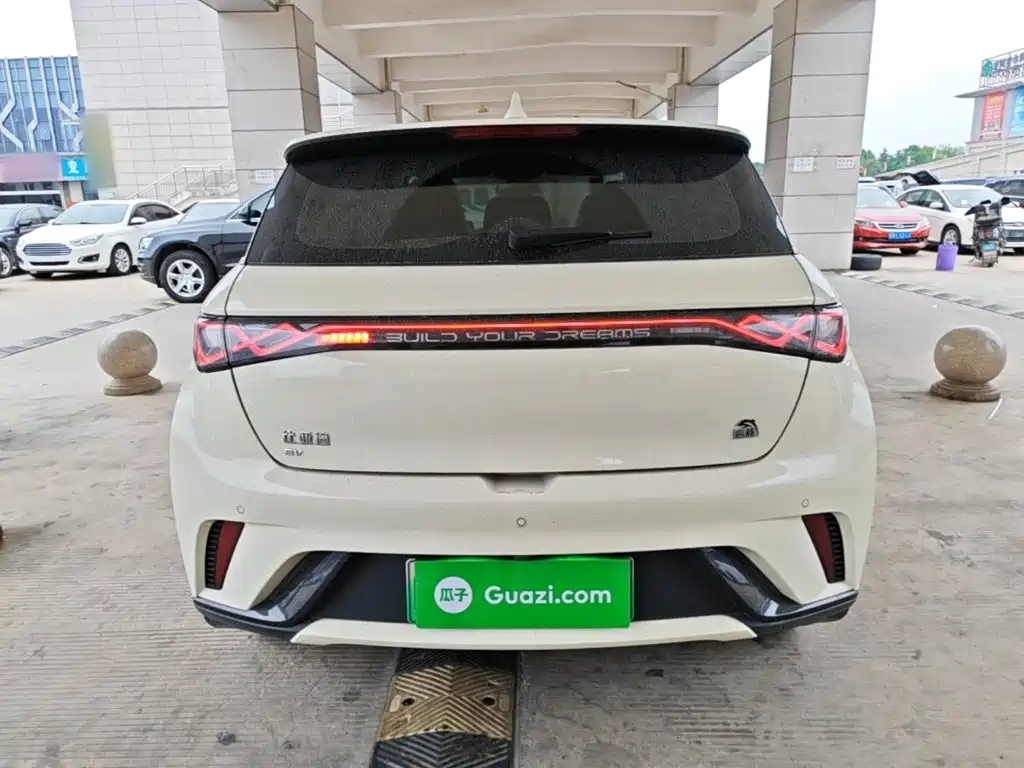 BYD Dolphin — миниатюра 6