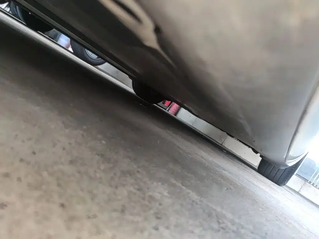 Tesla Model 3 — миниатюра 22