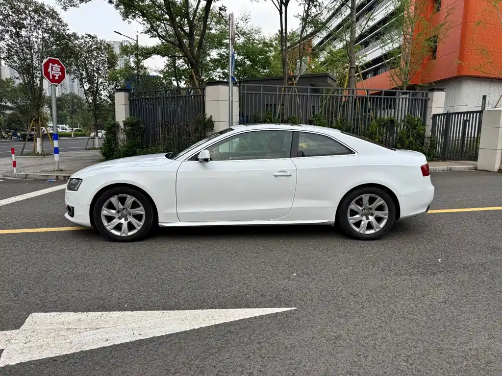 Audi A5 (Import) — миниатюра 3