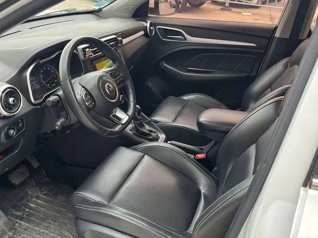 MG ZS — миниатюра 10