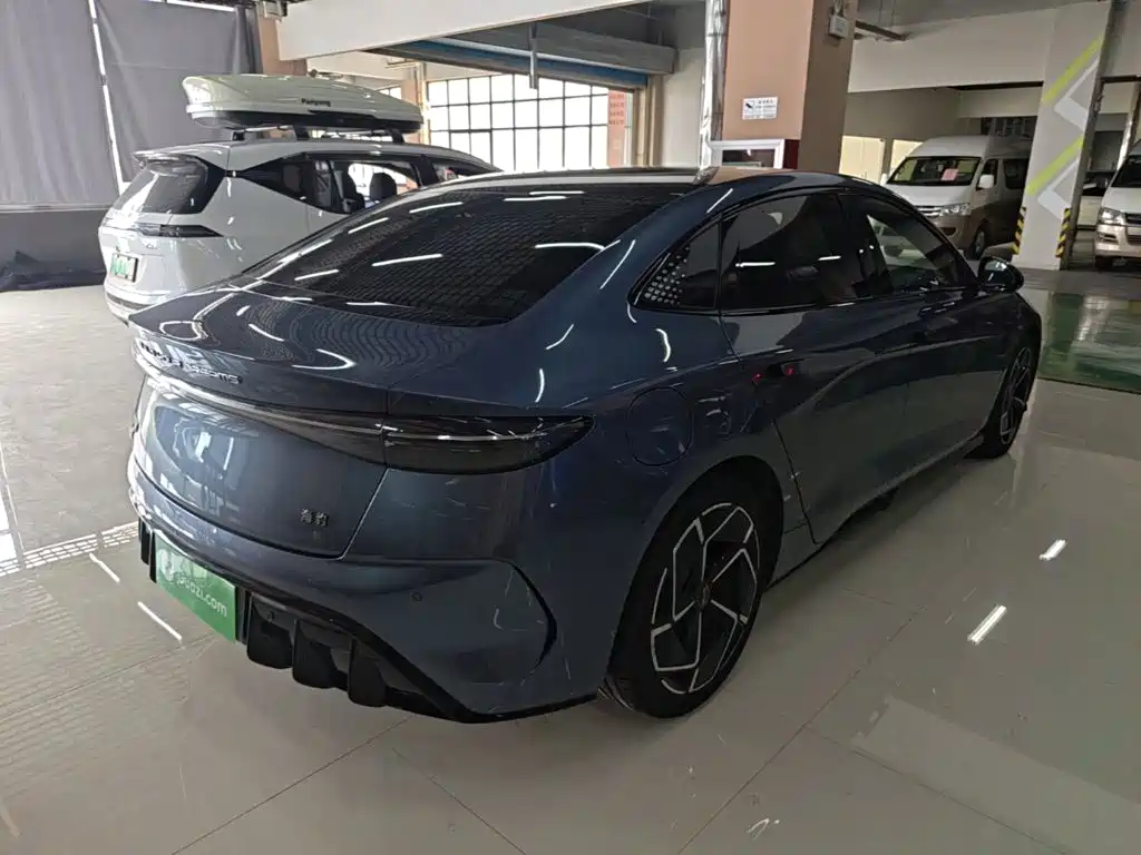 BYD Seal — миниатюра 7