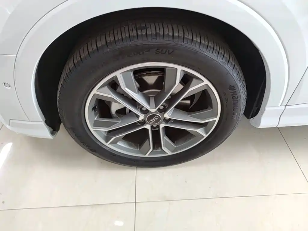 Audi Q3 — миниатюра 23