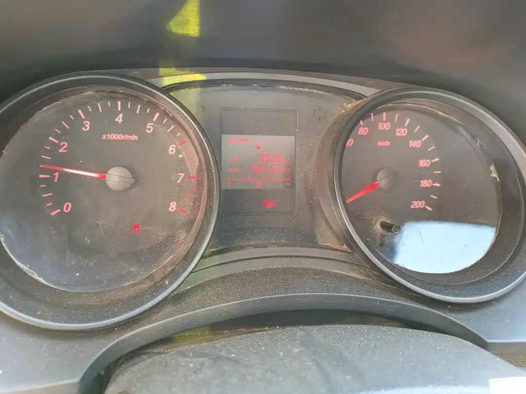 Wuling Hongguang — миниатюра 5