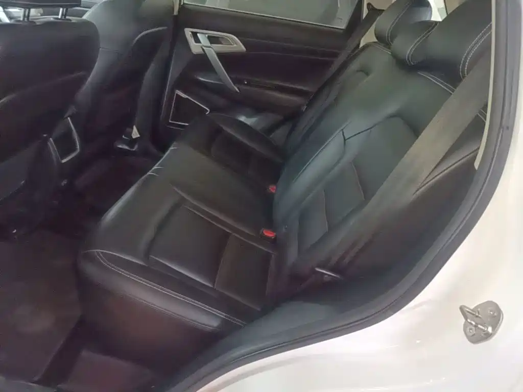 Geely Boyue — миниатюра 17