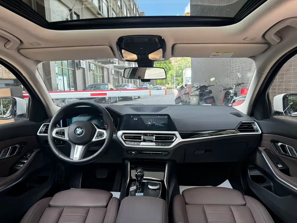 BMW 3 Series — миниатюра 6