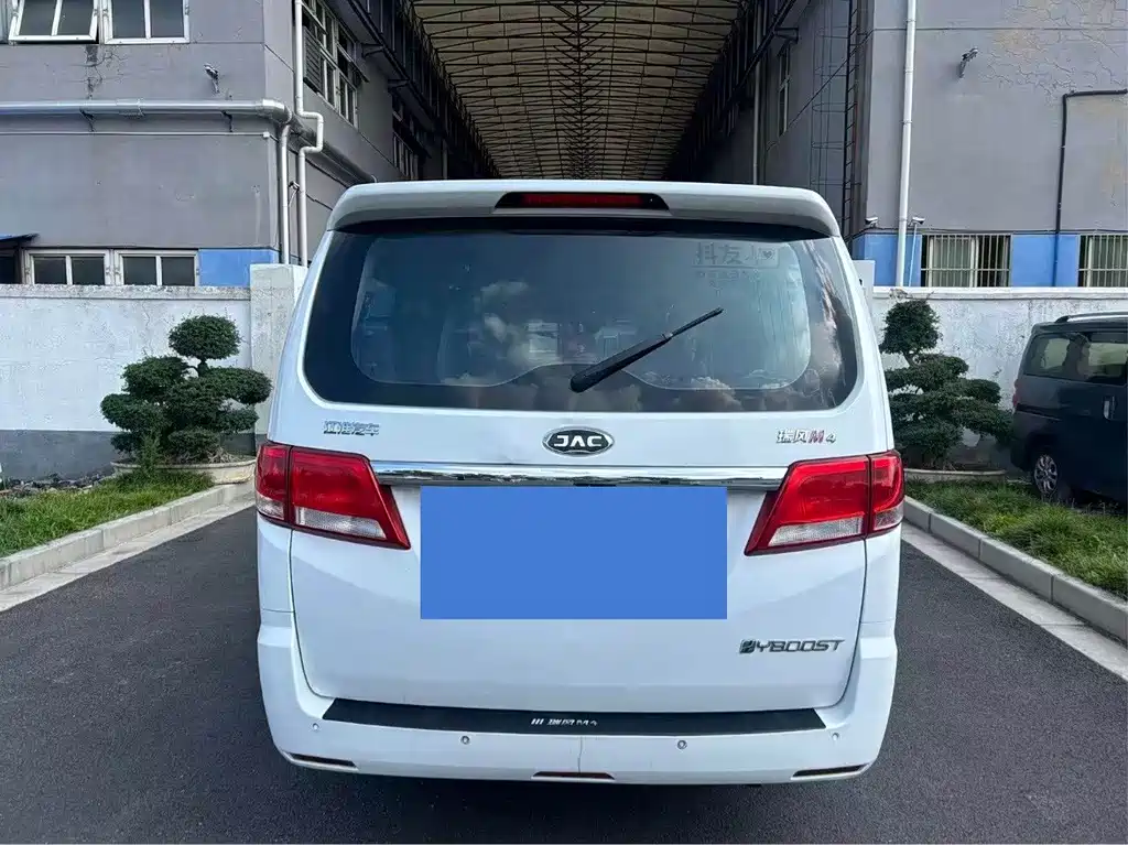 JAC Refine Refine M4 — миниатюра 6