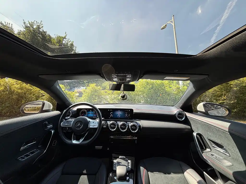 Mercedes-Benz CLA (Import) — миниатюра 13