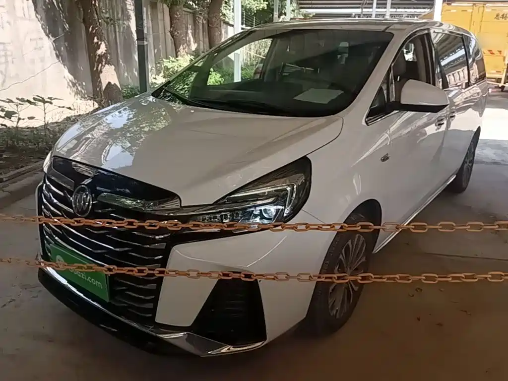 2024 Buick GL8 - zdjęcie 1 z 25