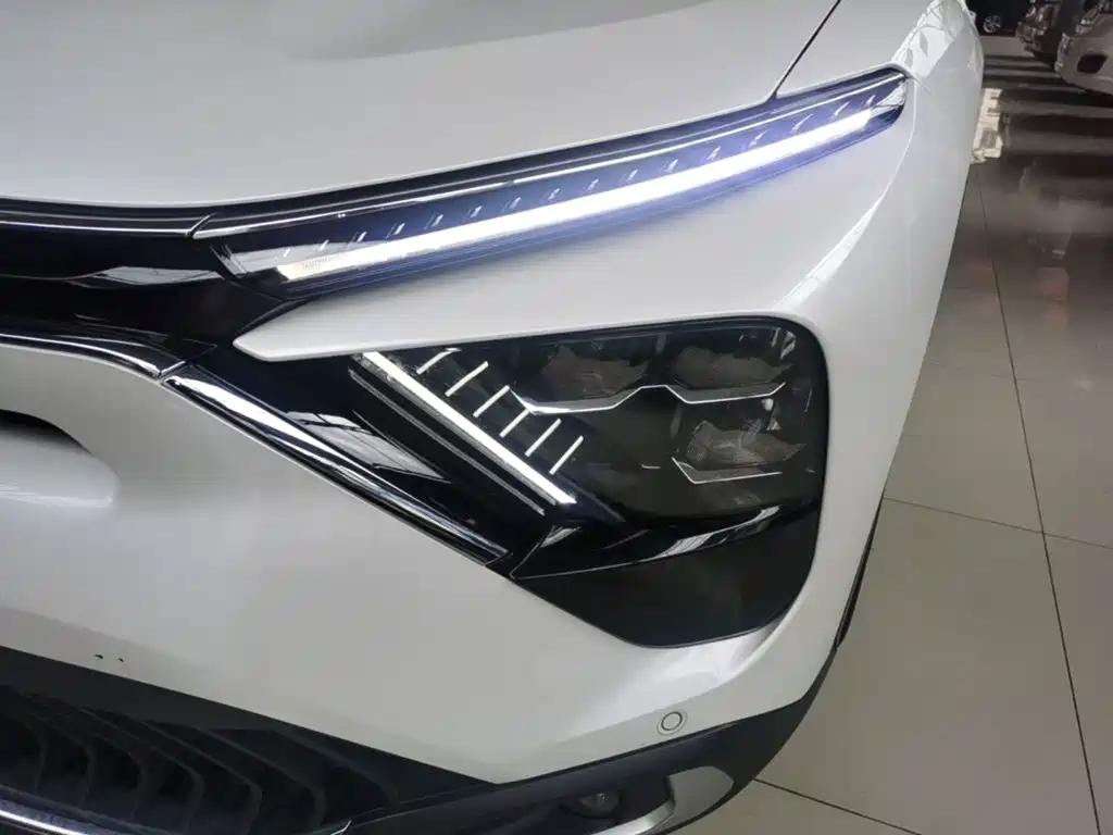Citroen C5 X — миниатюра 24