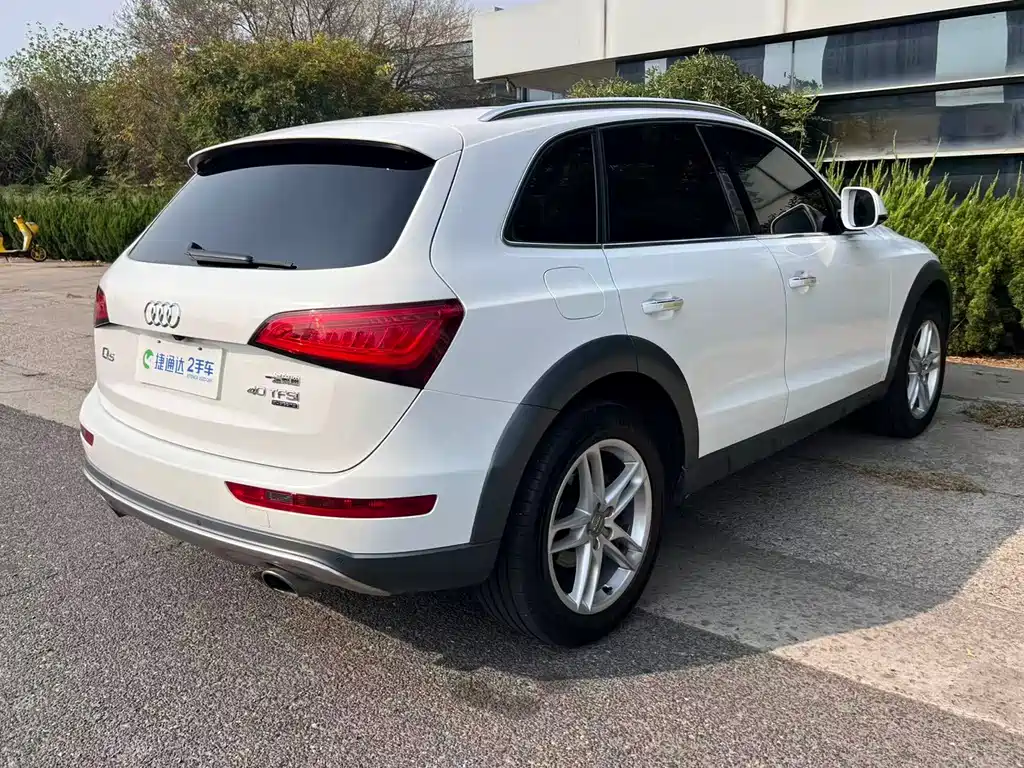 Audi Q5 — миниатюра 14
