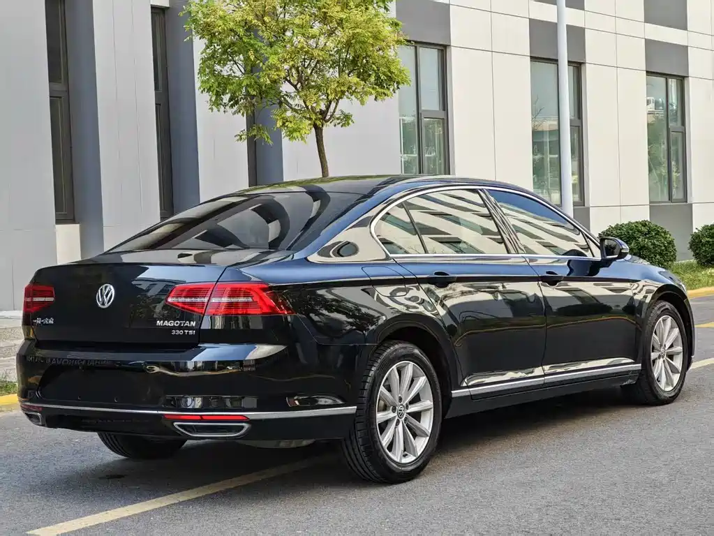 Volkswagen Magotan — миниатюра 7