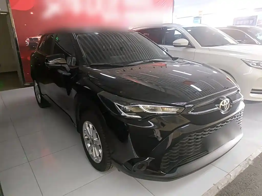 Toyota Frontlander — миниатюра 4