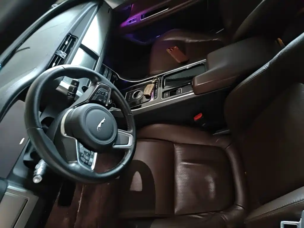 Jaguar XFL — миниатюра 15