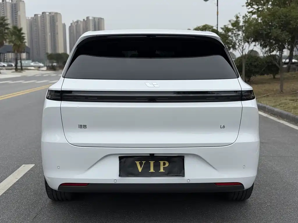 Li Auto IDEAL L6