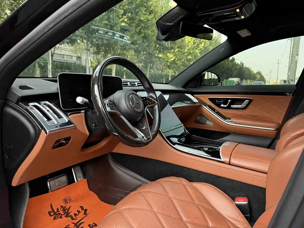 Mercedes-Benz S-Class — миниатюра 4