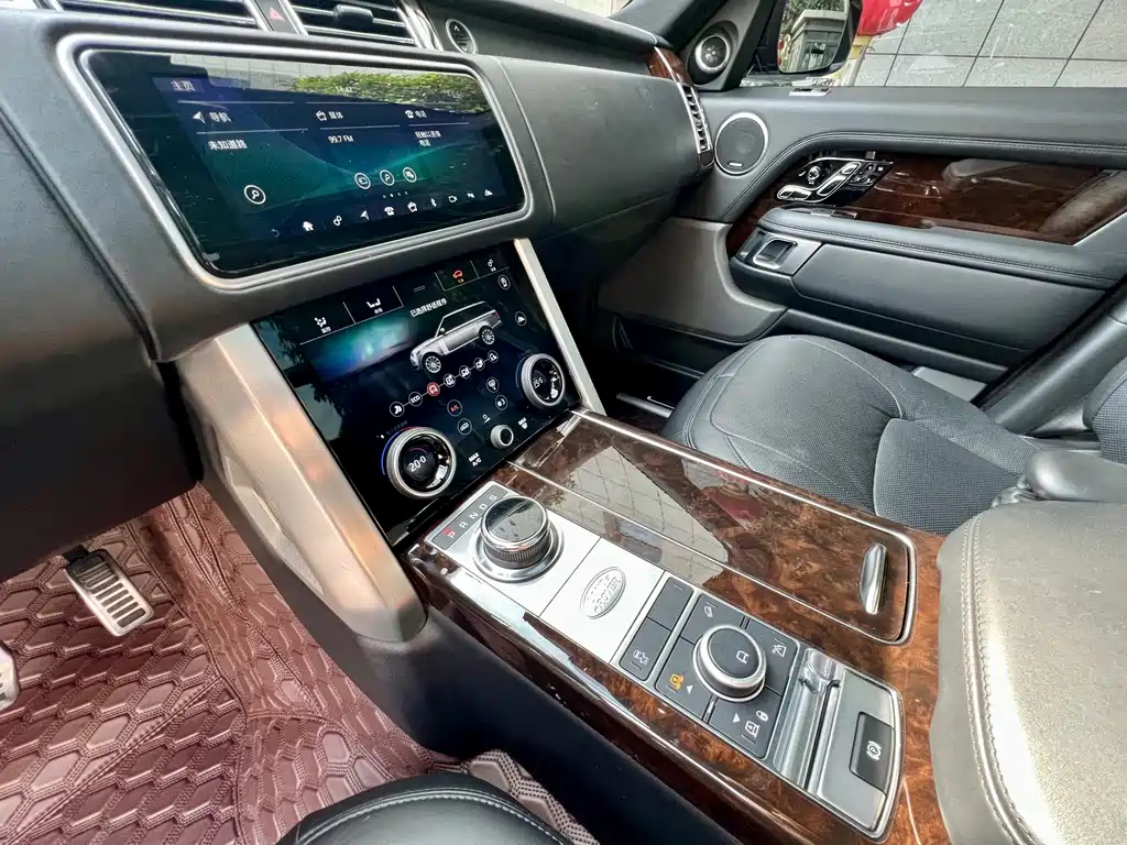 Land Rover Range Rover — миниатюра 15