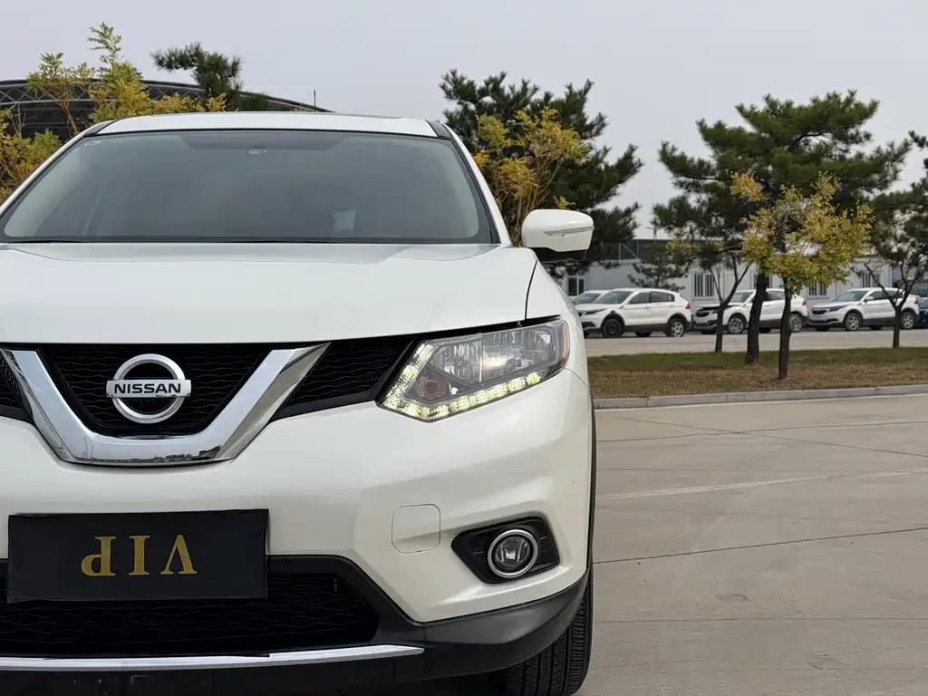 Nissan X-Trail — миниатюра 2