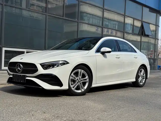 MERCEDES-BENZ A CLASS
