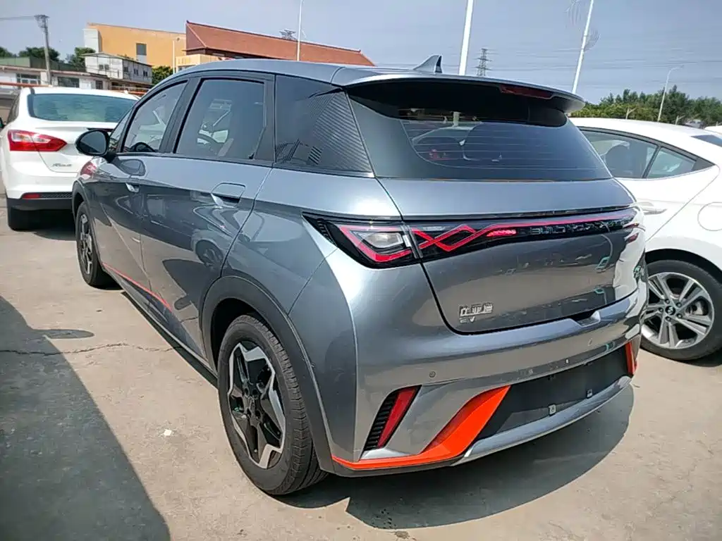 BYD Dolphin — миниатюра 5
