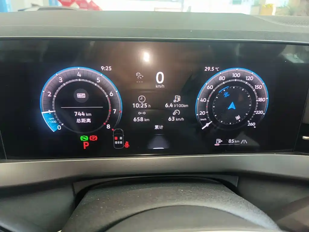 Volkswagen Sagitar — миниатюра 12