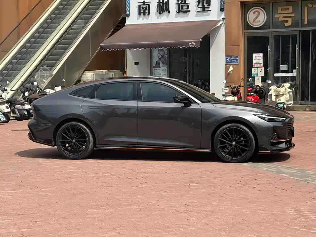 Changan UNI-V — миниатюра 4