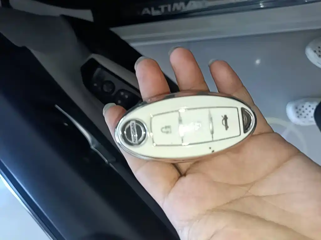Nissan Teana — миниатюра 9