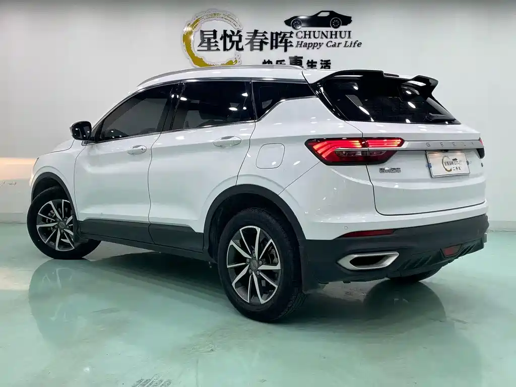 Geely Binyue — миниатюра 7