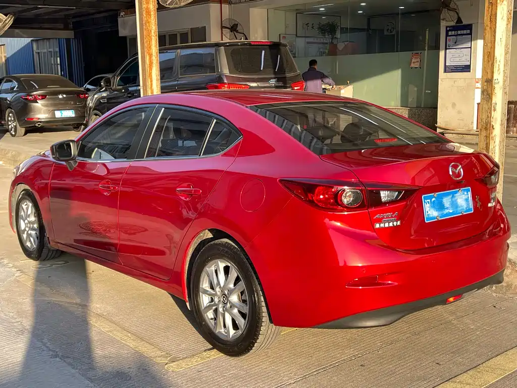 MAZDA 3 ANGKESAILA