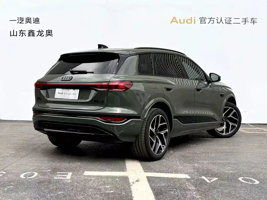 Audi Q6L e-tron — миниатюра 9
