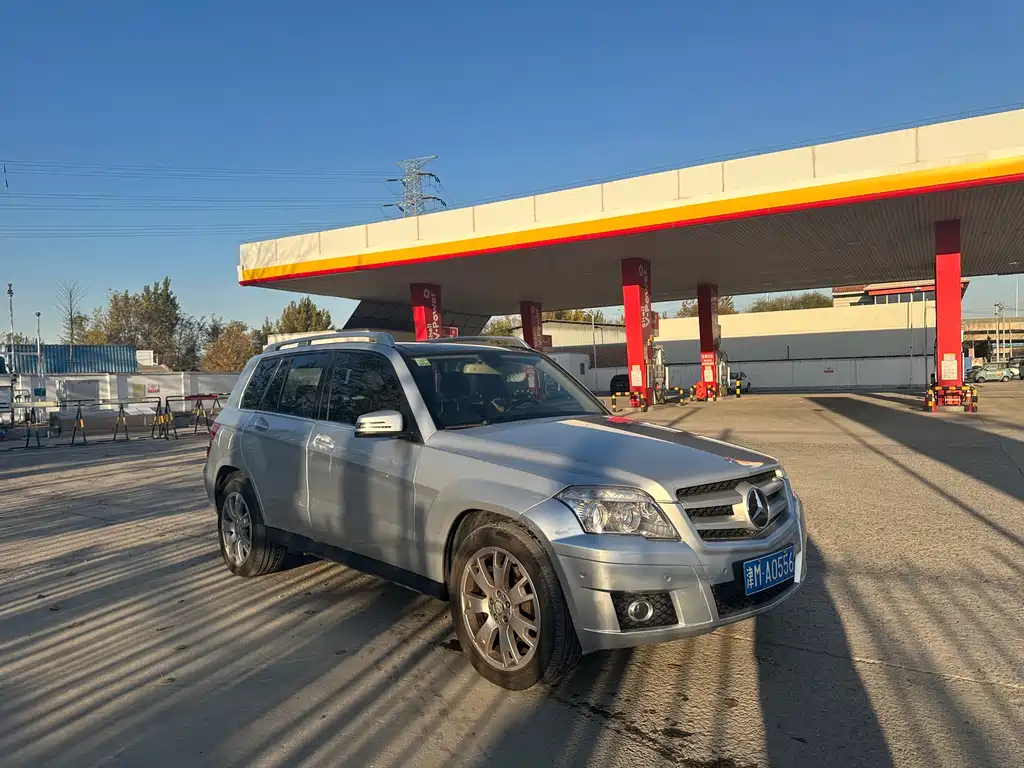 Mercedes-Benz GLK 2010 GLK 300 4MATIC Fashion