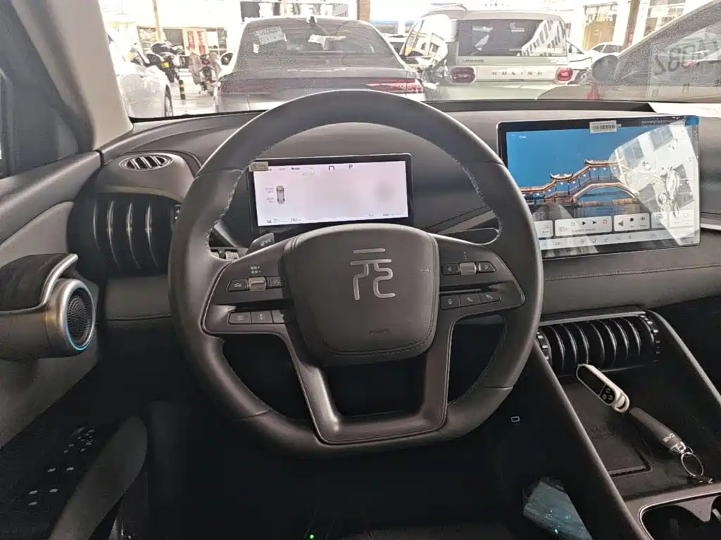 BYD Yuan Plus — миниатюра 11