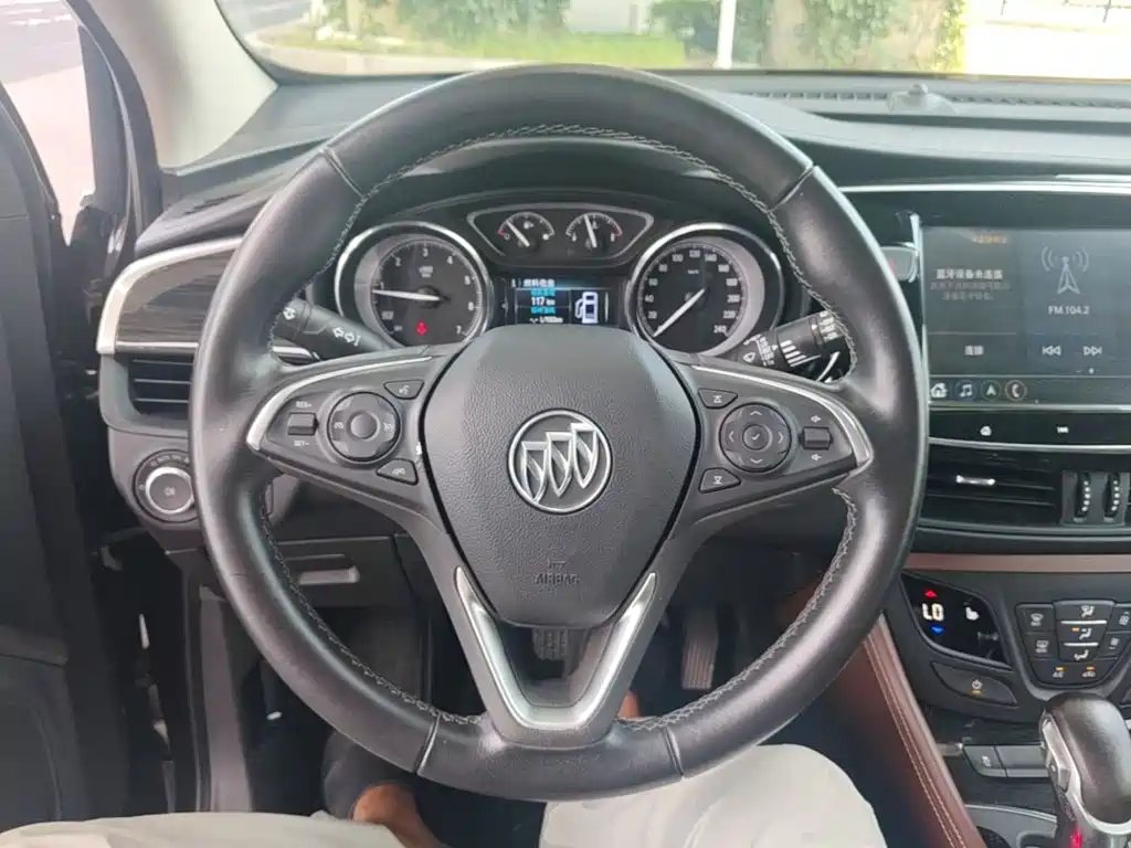 Buick Envision Plus — миниатюра 11