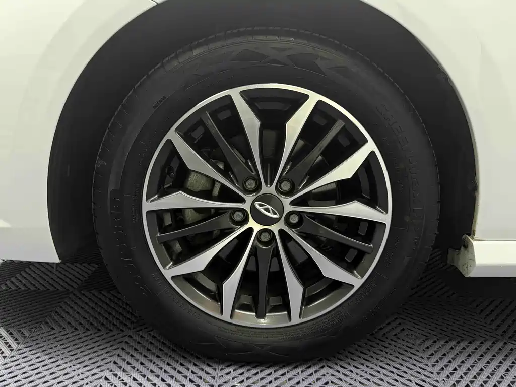 Chery Arrizo 5 PLUS — миниатюра 5