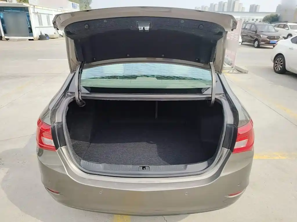 Buick Excelle — миниатюра 19