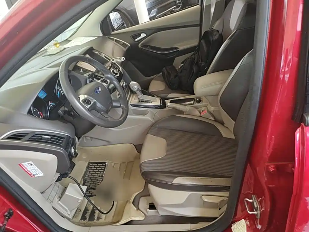 Ford Focus — миниатюра 15