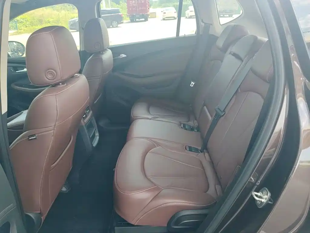Buick Envision Plus — миниатюра 17